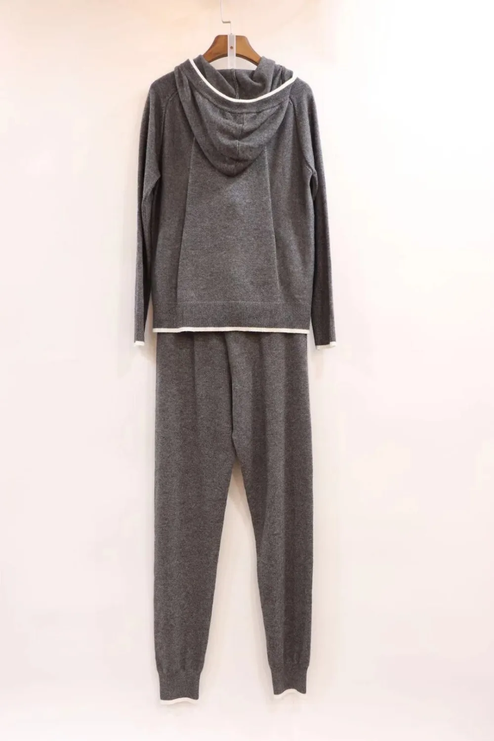 30% Wool+ 45% Cashmere warm Knit Suits hooded cashmere woolen Sweater+ Mink Cashmere Trousers Brilliant Two-pieces sets F409
