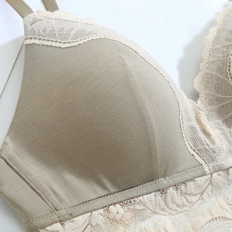 Goedkoop Vrouwen Katoenen Ondergoed Sexy Kant Comfortabele Draadloze Bh Set Ultradunne Driehoek Cup Groen Lingerie Set Push Up Bh Slip Set