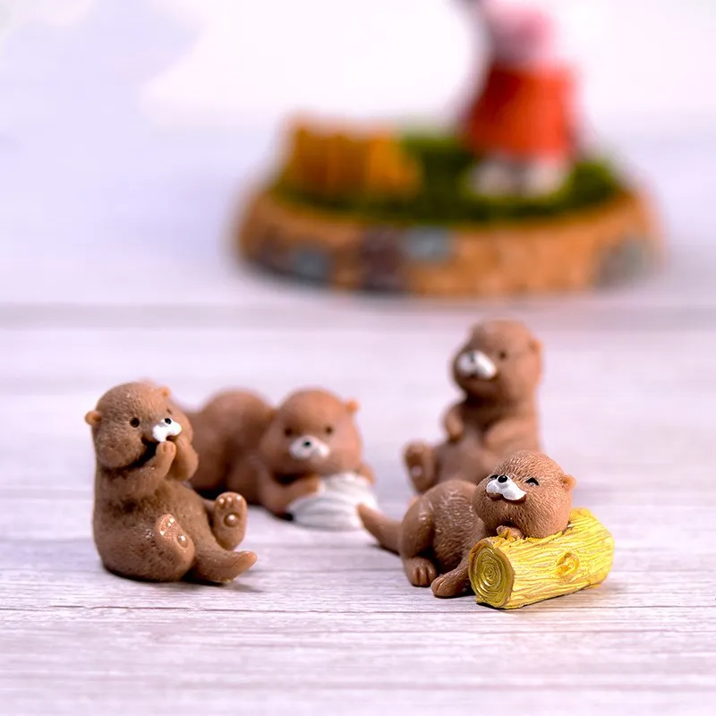 

The Animal Mini Cute Otters Models Cartoon Anime Figure Micro Landscape Decoration DIY Key Ring Pendant Accessories Figma Gifts