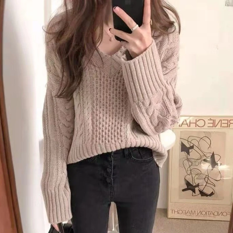 

Loose Autumn Tops Women New Korean Elegant Knitted Sweater Warm Female Pullovers Fashion Solid Tops