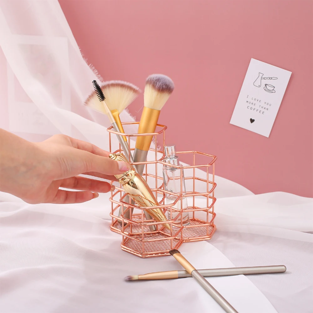 Hot Nordic Rose Gold Metal Wire Iron Storage Basket Office Desktop Sundries Makeup Brushes Holder Table Cosmetics Organizer Rack
