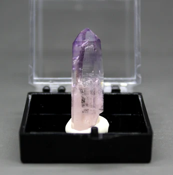

100% Natural Rare Cruz amethyst mineral specimen Single crystal stone and crystal Quartz Crystal Cluster