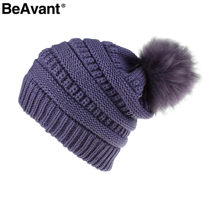 Фиолетовый BeAvant Съемная зимняя меховая шапка с помпоном женская элегантная сплошная шикарная Осенняя шапка бини Уличная Повседневная Женская теплая мягкая шапка - Цвет: Фиолетовый