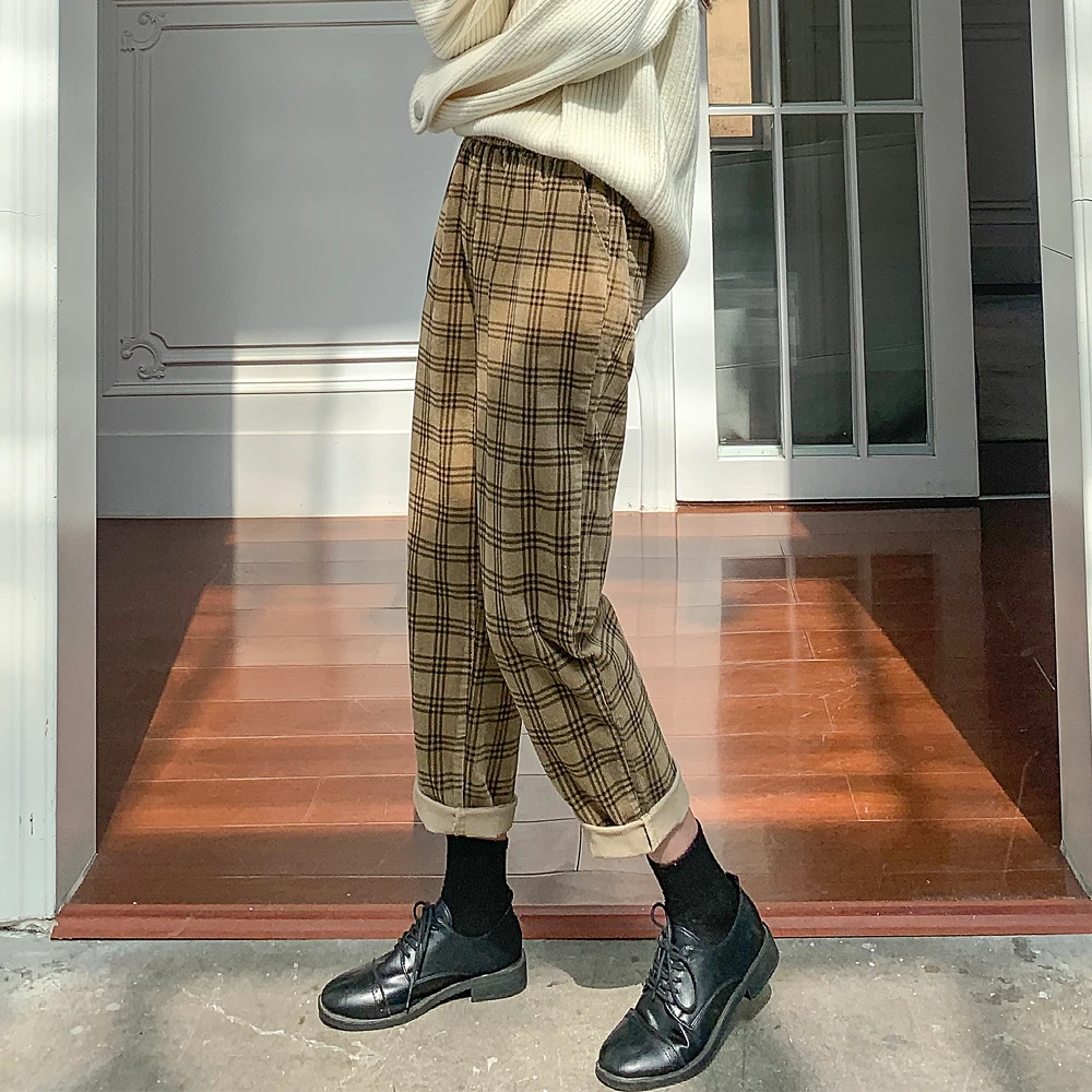 Vintage Plaid Corduroy Pants Women Autumn Winter New Warm Loose Straight Harem Pants High Waist Thicken Cropped Trousers Female