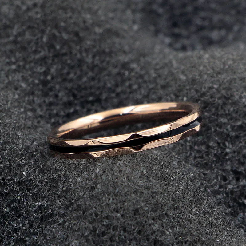 8752537897_1616157774