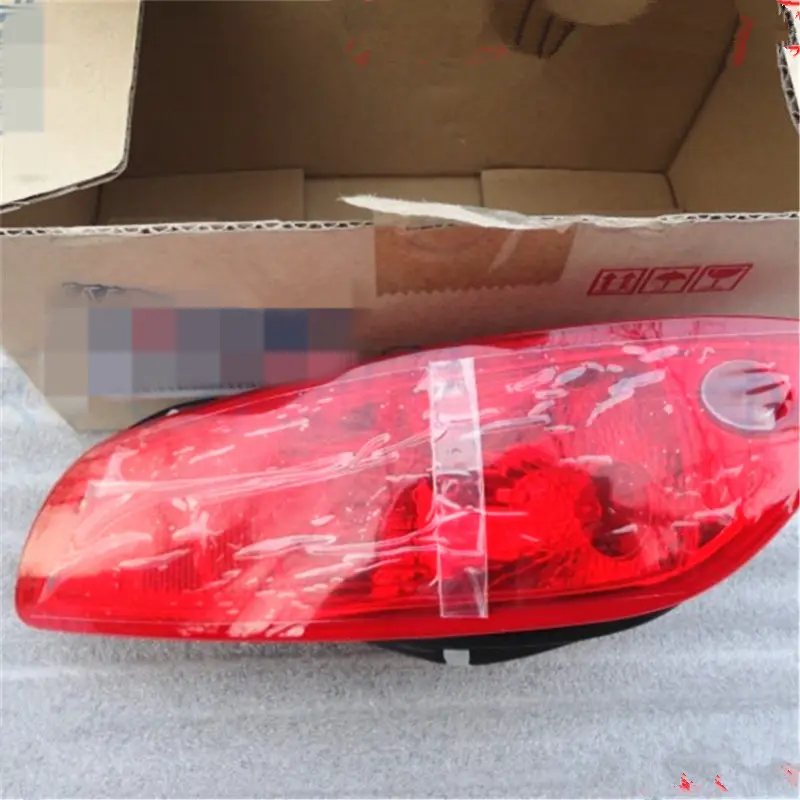 Подлинный задний бампер foglamp lh rh для hyundai Santa fe 2010 2011 2012 9204082B500 924092B500