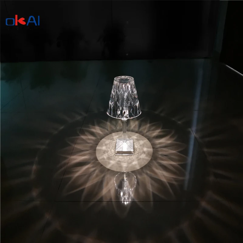 Уникальный ночник в современном эстетическом стиле Хрустальная настольная