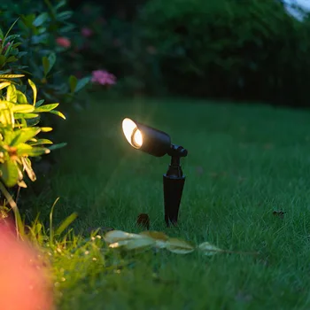 

LED Garden Landscape Lighting Fixture Bright COB Lawn Lamp IP66 Waterproof Spotlight Modern Exterior Luminaire Bulb
