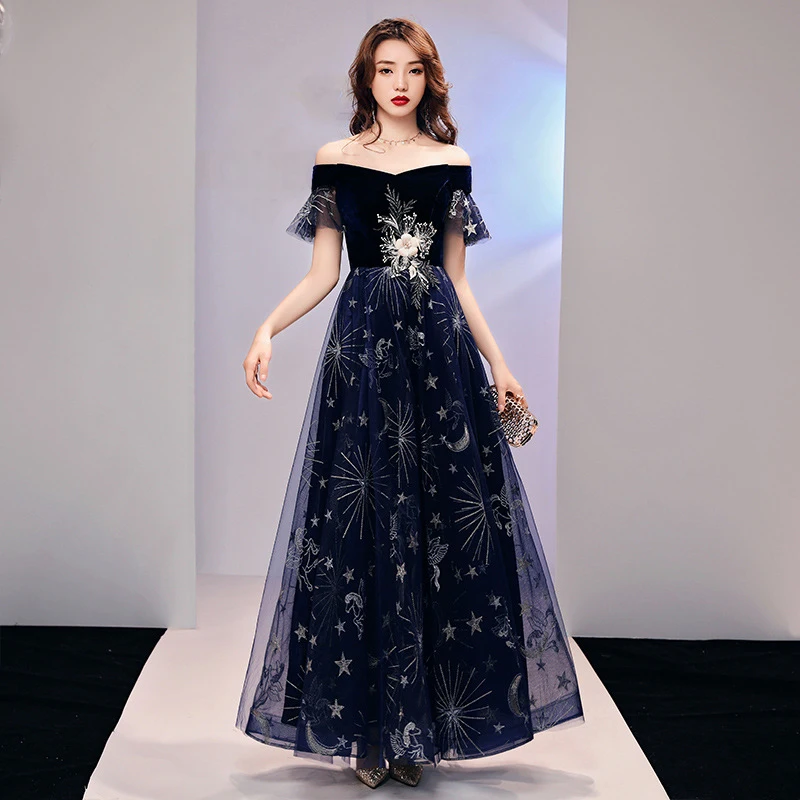 Темно синие женские вечерние платья с вырезом лодочкой длиной до пола вечернее