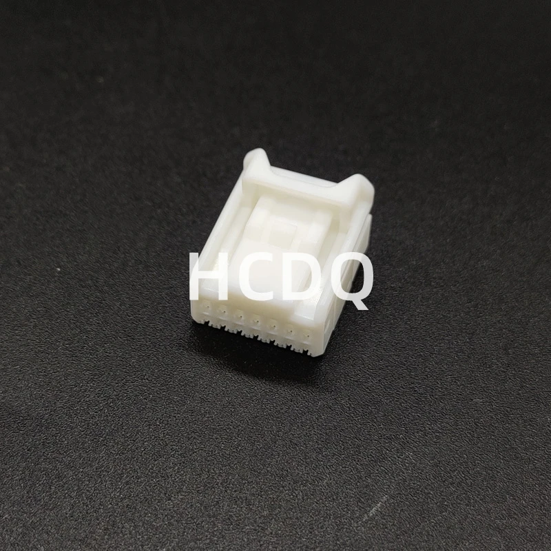 The original 90980-12370 14PIN Female automobile connector shell and connector are supplied from stock