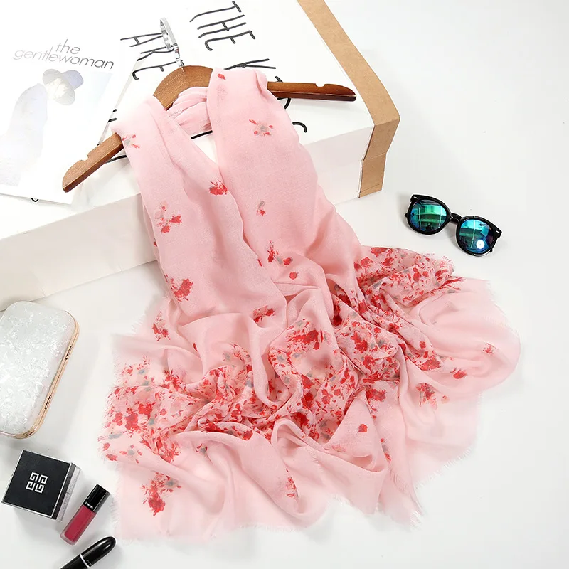 

A Generation of Fat Pastoral Style Handmade Split Shall Small Floral Scarf Women's Air Conditioner Warm Women's Sun Blocking Col
