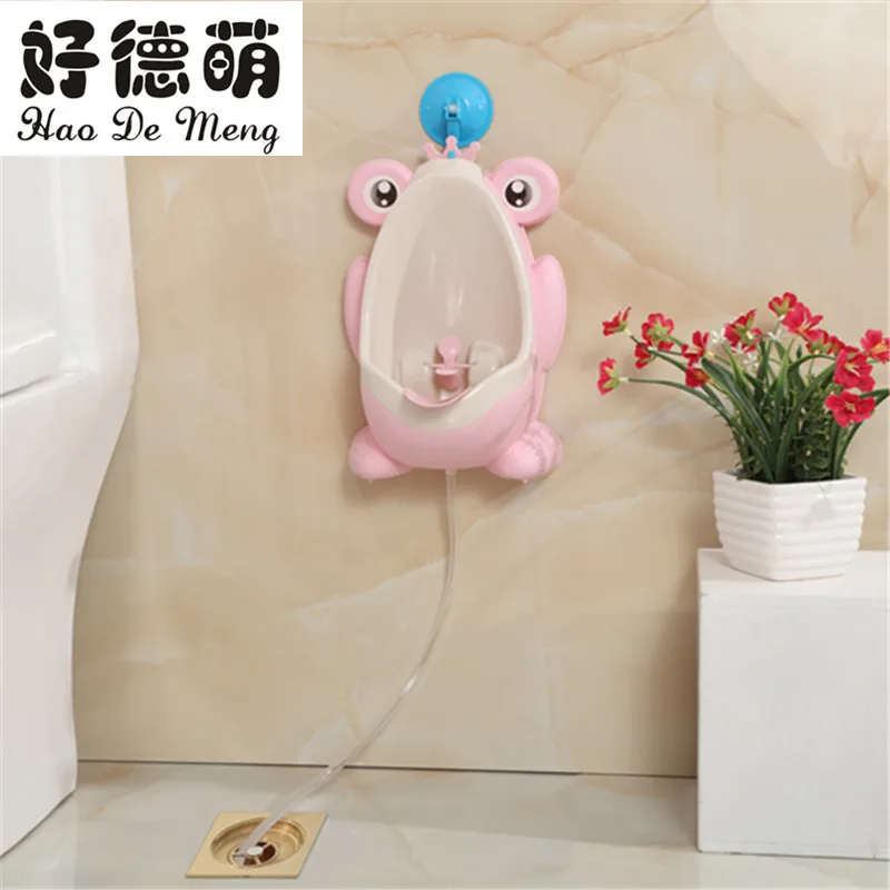 

Good German Adorable Male Baby Hanging Urinal Macaroon Color Children Urinal Portable Multi-functional Urinal