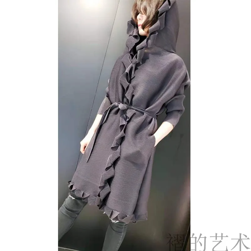 Горячая miyake верхняя одежда с капюшоном плиссированная однотонная Длина рукава широкая талия верхняя одежда