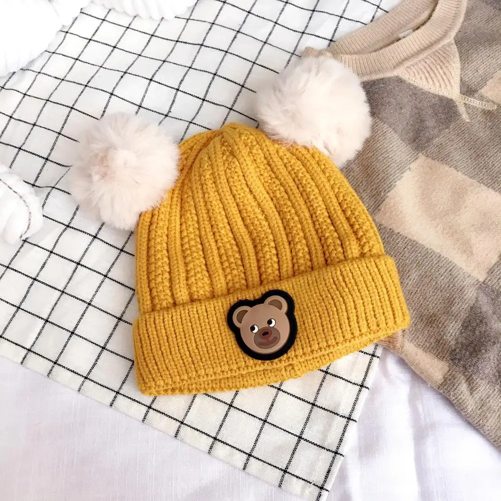 Детские шапочки Skullies Beanies для мальчиков и девочек, зимняя однотонная шапка с ушками медведя из мультфильма, теплые модные Эластичные аксессуары с помпоном