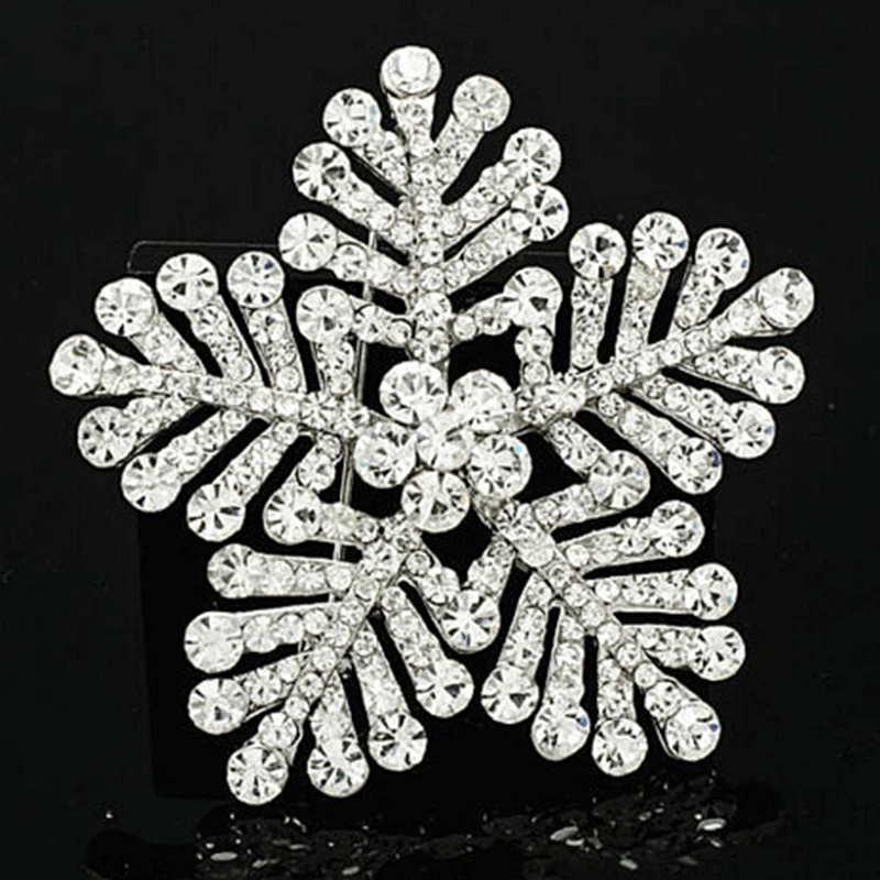 Retro Exaggeration Christmas Snowflake Brooch Blue Silver White Semi Precious Stone Coat Coat Collar Pin Present