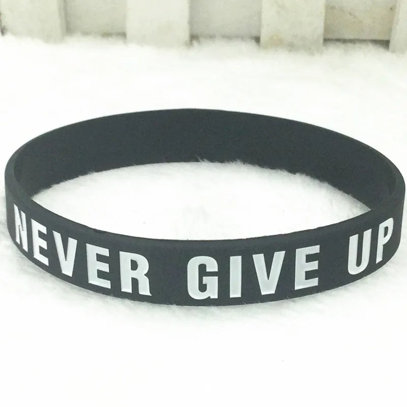 "The Road to Dreams" "Never Give Up" Inspirational Inspirational Silicone Rubber Bracelet Elastic Band Bracelet Gift - Окраска металла: Black