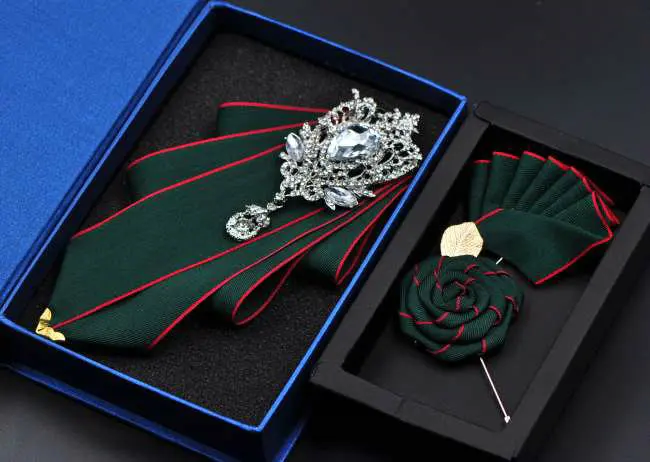 3pcs Bow Tie Set Мужской женский деловой Галстук Свадебная вечеринка сплав металлическая голова галстук-бабочка со стразами набор брошей платок Карманный квадратный галстук-бабочка - Цвет: 3pcs Bow Tie Set