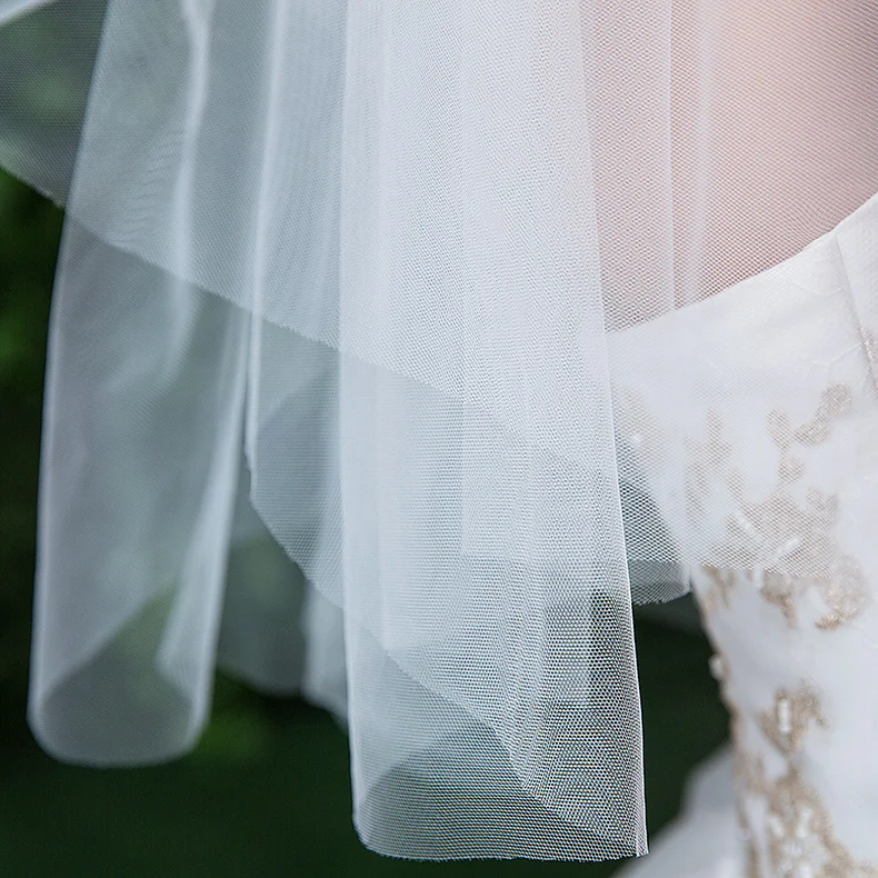 New Arrival Fashion White Ivory Wedding Veil 2 Tier Cheap Bridal Accessories 45cm Short Women Veils With Comb