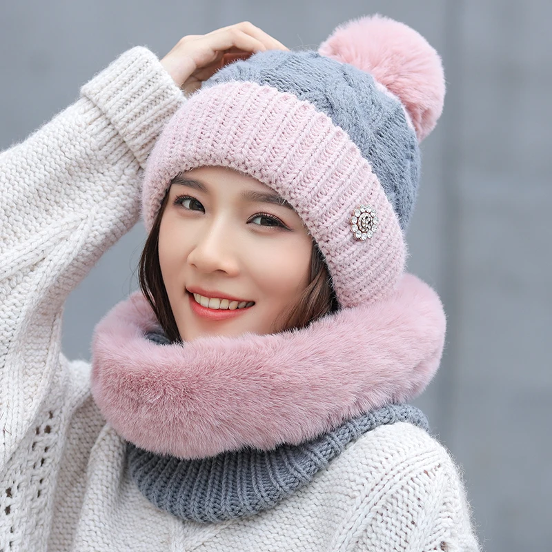 Pink Зимняя женская двухцветная вязаная шапка и толстый плюшевый шарф, комплект из 2 предметов, теплые шапки-бини с помпоном, женская шапка с защитой шеи - Цвет: Pink
