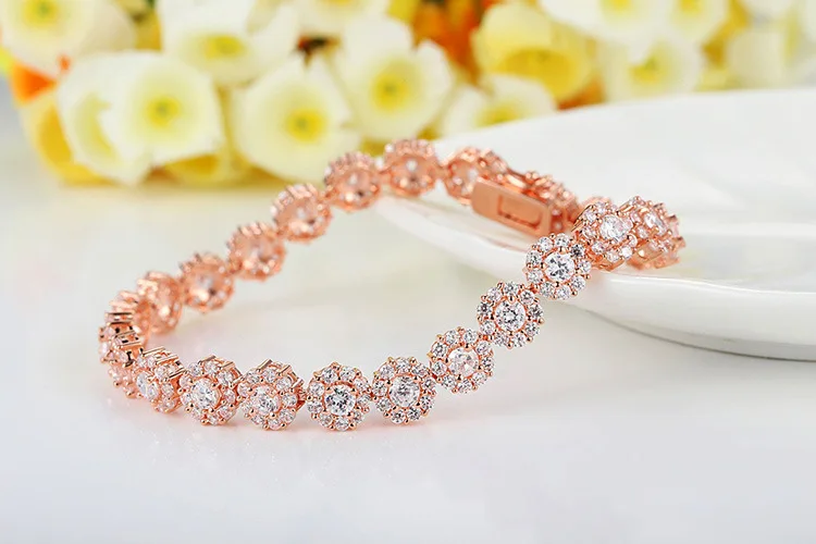 Инкрустированный стразами браслет с кристаллами женский модный популярный дизайнерский браслет романтический подарок на день Святого Валентина лучший друг