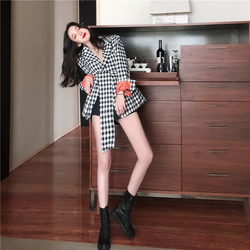 

Fluorescence Color Mixed Colors Plaid Suit with Belt