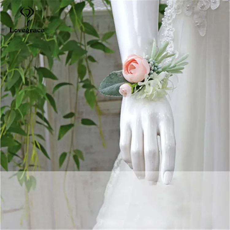 wedding wrist corsage  (2)