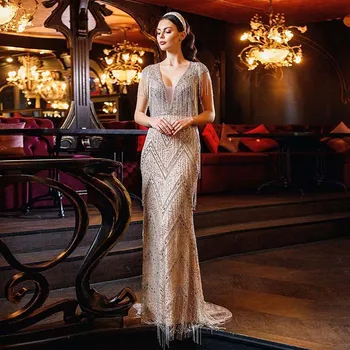 

2020 Couture Luxury Rhinestones Evening Dresses Long Mermaid Deep V Neck Beaded Cap Sleeve Evening Gown Pageant Dress