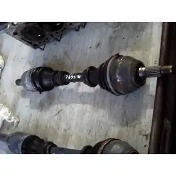 

1555587 transmission Front Left Peugeot 205 Saloon *