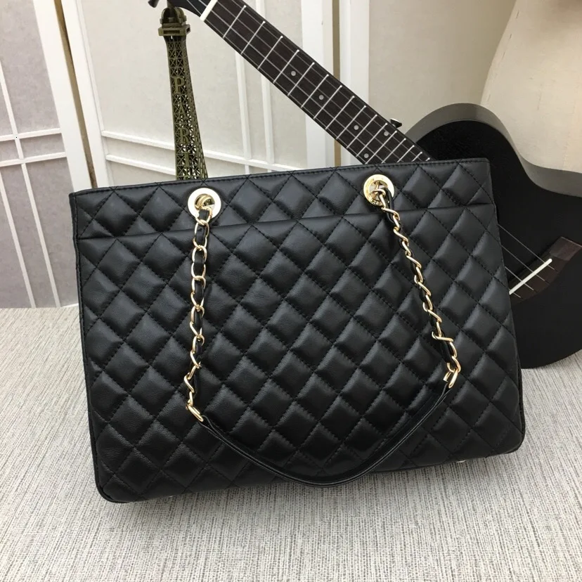 

Big Bag Woman Big Bag Sheepskin Big Bag Black Handbag Tightly Button Shoulder Robber Chain Solapa Travel Bag