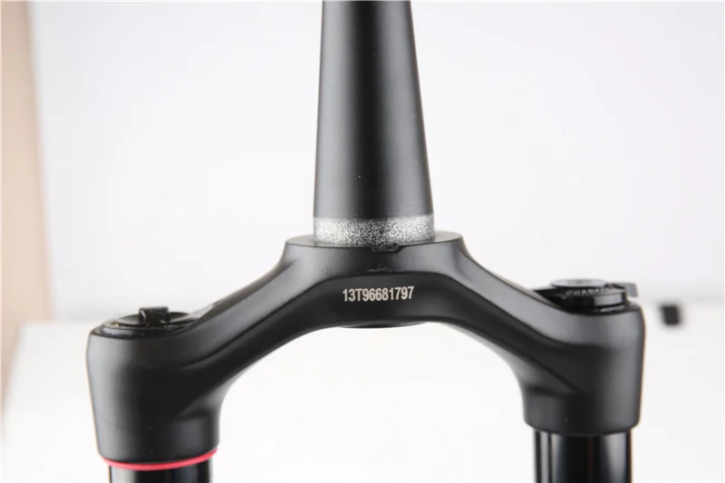 SRAM ROCKSHOX LYRIK выберите 27,5 29 Debon воздуха 150/160/170 мм 1,5 конические BOOST 110x15 мм матовый черный вилки МТБ подвеска