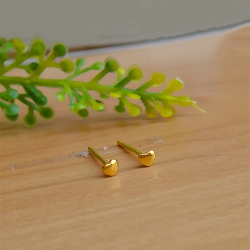 

999 Real 24K Yellow Gold Earrings Women Luck Heart Stud Earrings 0.3g 2mmW Very Small Women Earrings