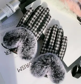 

Women autumn winter thicken warm rabbit fur glove female woolen patchwork natural leather touchscreen driving glove R2656