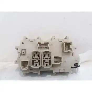 

0911EA00A 7C13 Case Relays/Fuses Nissan Pathfinder Ii (r51) 2.5 Dci Diesels