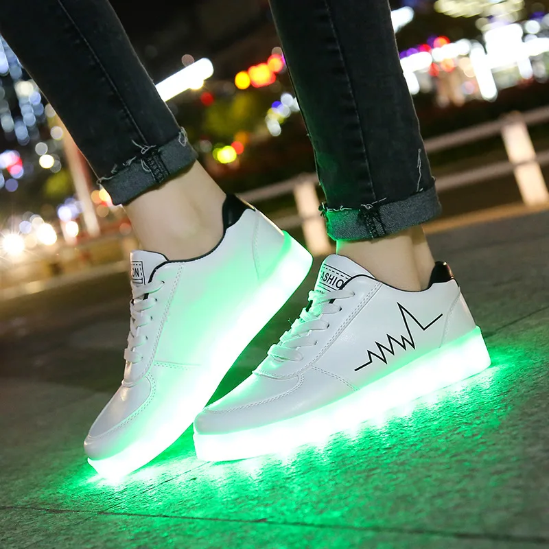 Cena Duży rozmiar dzieci buty w stylu casual z światła USB Charge świecenia trampki dla dzieci chłopców świecące Led buty dziewczyny podświetlane buty