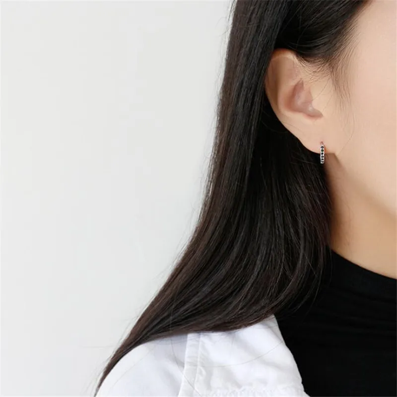 Ying vahine 925 пробы серебряные мини круглые черные и белые циркониевые маленькие серьги-гвоздики для женщин