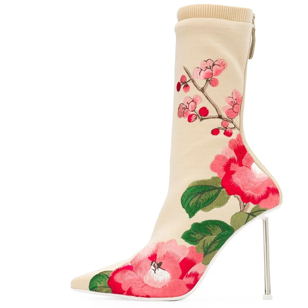 Тянущийся носок с цветочной вышивкой; женские вечерние туфли с острым носком на высоком каблуке-шпильке серебристого цвета; вязаные женские ботильоны - Цвет: Бежевый