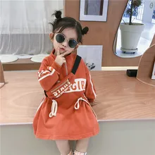 Новое поступление, Осеннее хлопковое свободное платье в Корейском стиле с капюшоном и длинными рукавами с буквенным принтом для классных милых маленьких девочек