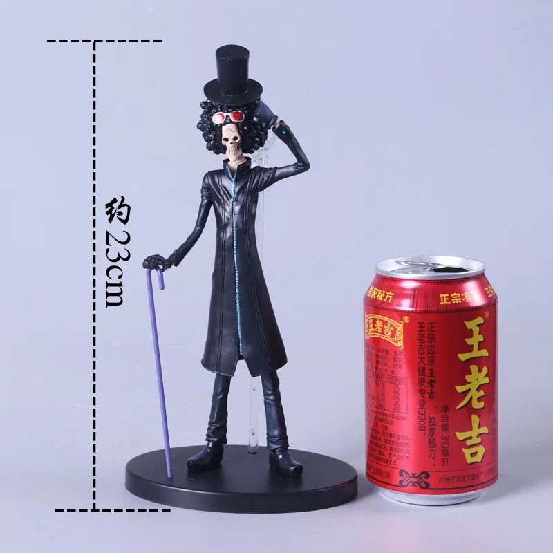 Very Fun Golden City One Piece Anime Garage Kit Black Cloth Brooke Model Crane Machine Garage Kit