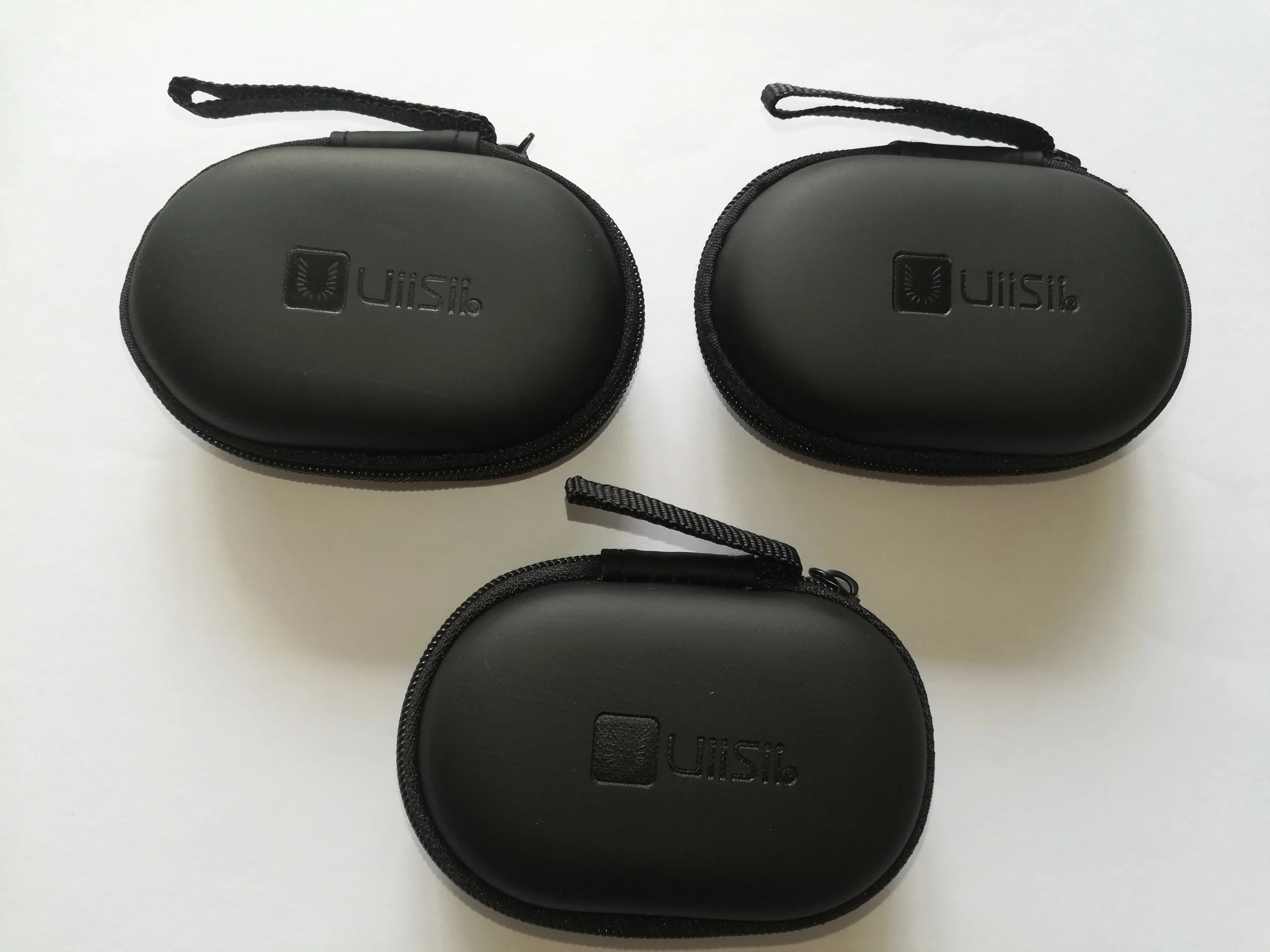 UiiSii New HM13 Ear-in Headset Noise Reduction Metal Plug Stereo Subwoofer Music Game Earphone With Microphone