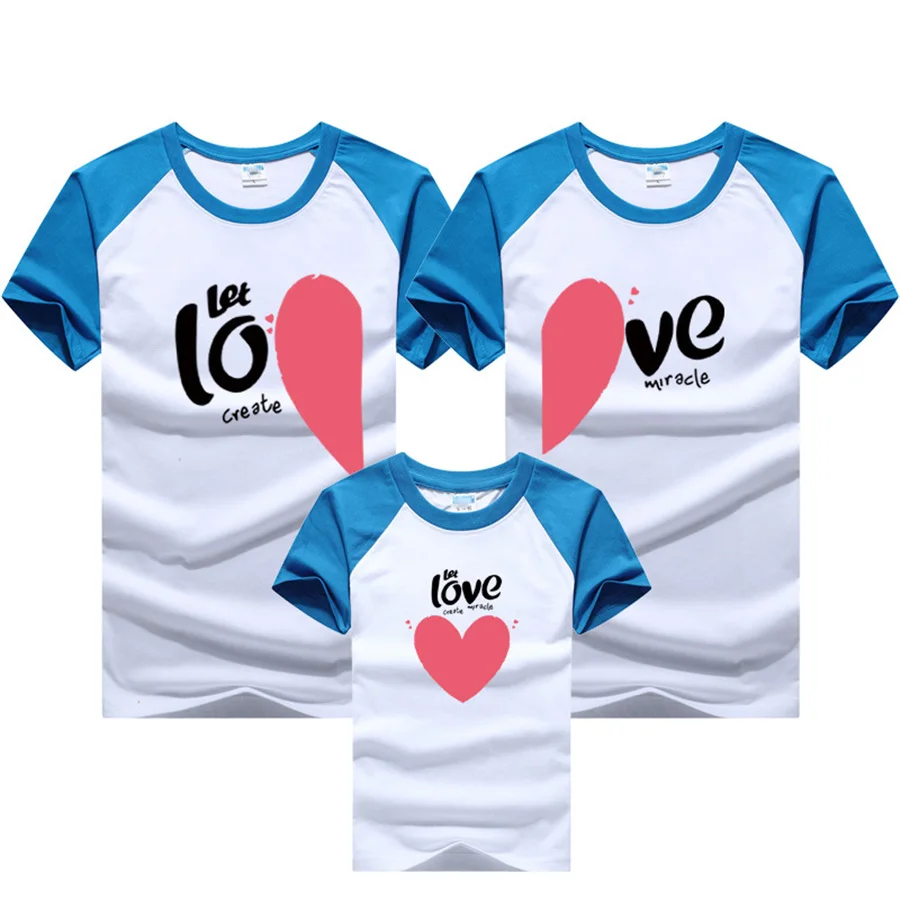 

Love Family Matching Clothes Red Cotton Family Look Mommy and Me Clothes Outfits Summer Tops Kids Boys Father T-shirt Clothing