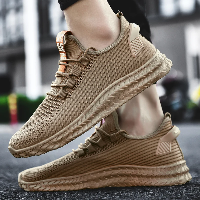 

High Elasticity Leisure men Shoes Breathable Fly Weaving Low Heel Park Outdoor 2020 NEW Mesh Slip on mesh sneaker sport shoes