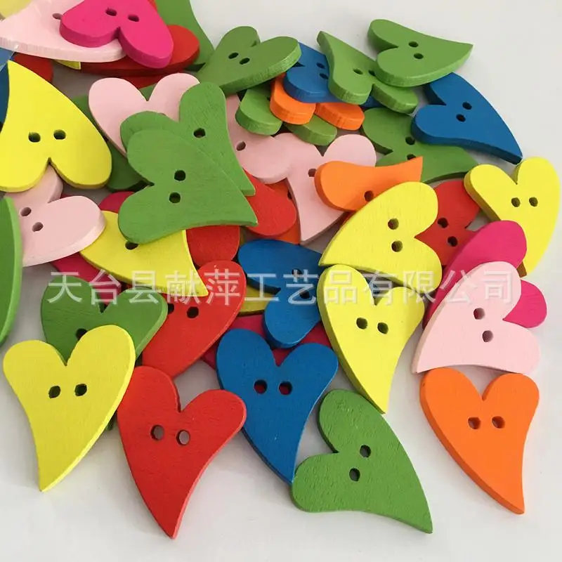 5PCS Spot chaotic mix Heart shape buttons two holes wood crafts creative | Дом и сад