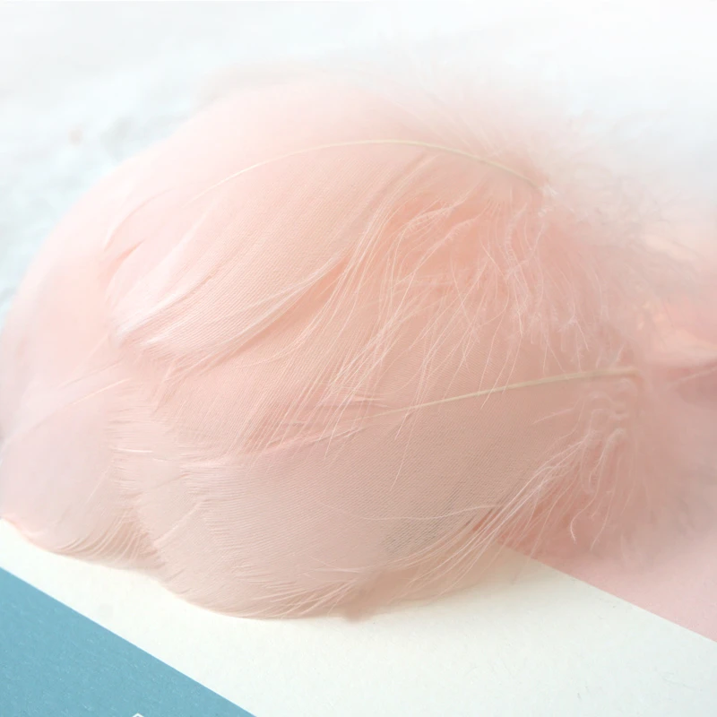 Goose Feathers Craft Feathers Natural Feathers Soft Fluffy Plume 100pcs 4-8cm 8-12cm Floating Goose Feather DIY Small Feathers Festival Party DIY Craft Wedding Decoration