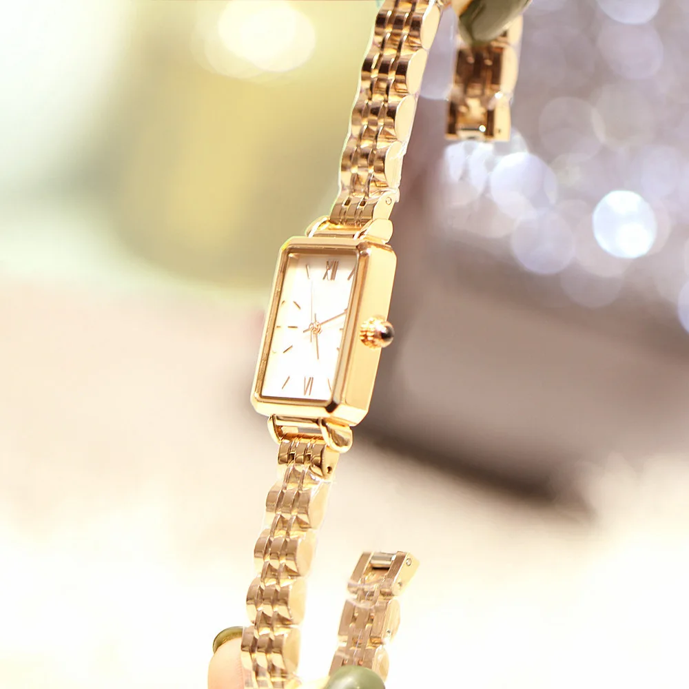 2021 New Fashion Women Watches Ladies Luxury Creative Steel Band Women Watches Female Quartz Waterproof Watch Small Square Watch