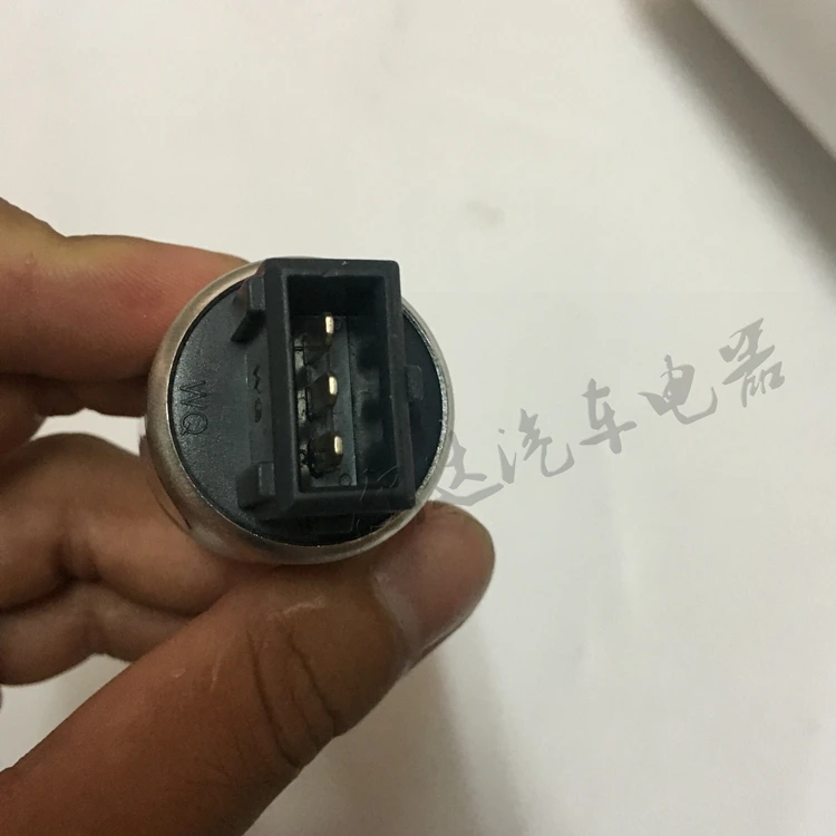 Датчик одометра скорости для CMB Yutong 6770 LG19010D LG1503F