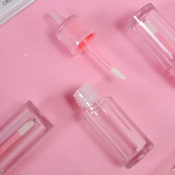 

6ml Baby Bottle Shaped Empty Lip Gloss Tubes Plastic Refillable Lipstick Bottles Sample Vials For DIY Cosmetics Tools