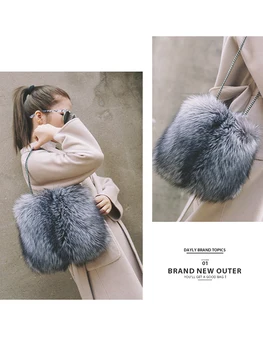 

Designer Brand Luxury Women Bag New Winter Fashion Crossbody Bag Women Plush Soft Casual Shoulder Messenger Bag 2020