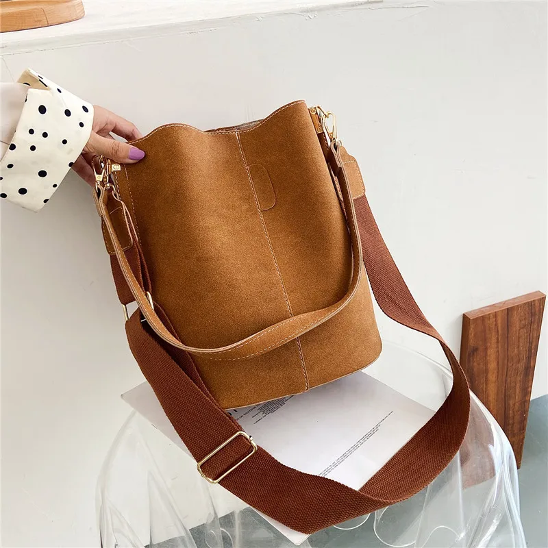 

Solid Bucket Bags for Women 2020 New Leather Handbag Luxury Designer Shoulder Bag Female Brand Large Capacity Crossbody Hand Bag