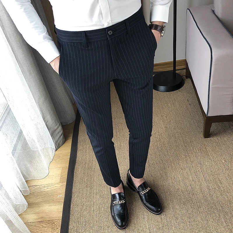 Рисунок 2 - Брюки мужские, в полоску