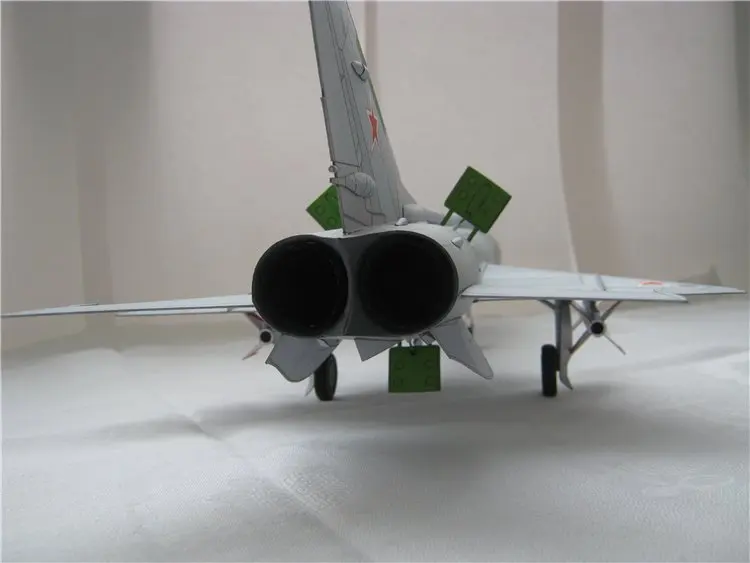 3D бумажная модель русского MIG борца плавника в стиле A fin|Картонные конструкторы| |